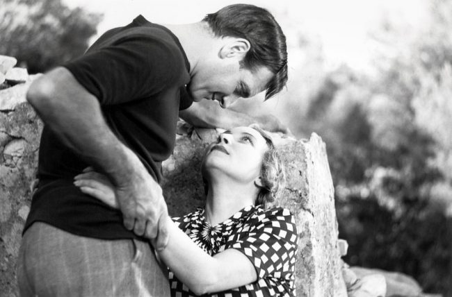 Pierre Fresnay and Orane Demazis as Marius and Fanny in "Cesar."